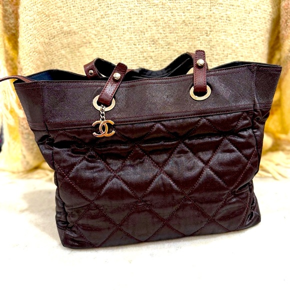 (SOLD DO NOT BUY).  Coated Canvas Tote Burgundy - Picture 1 of 7